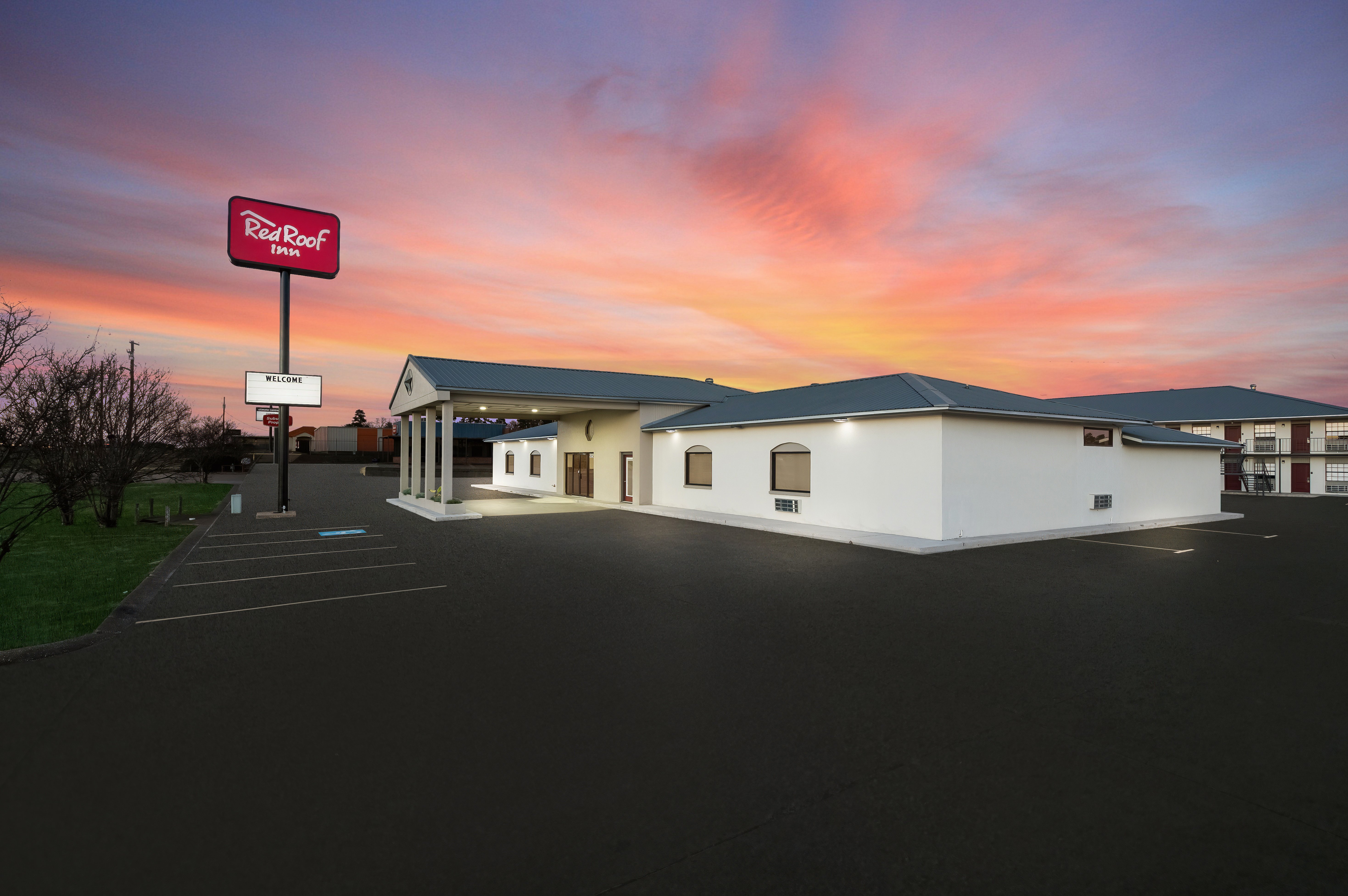 Red Roof Inn Nacogdoches 3/49