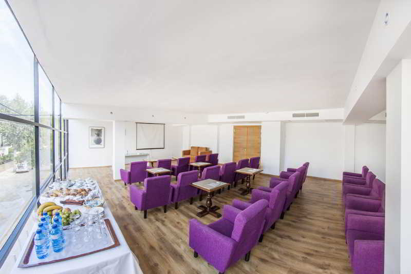 Marbel Hotel 11/16