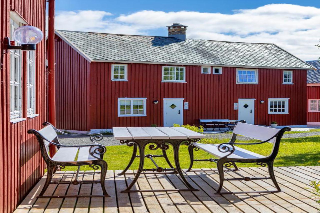 Astra Village - Waterfront Rorbu Cabins in Lofoten 25/25