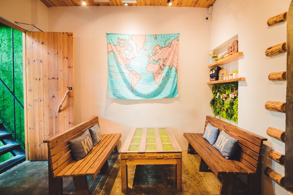 Kenting Original Hostel 30/50