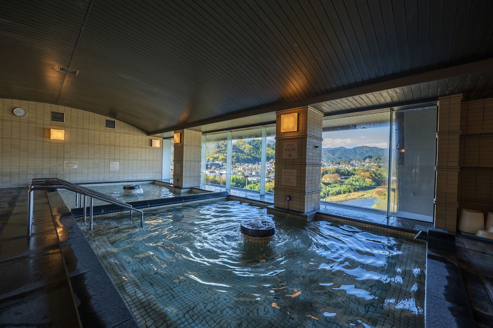 Kamenoi Hotel Ome (ex. Kanpo No Yado Oume) 23/48