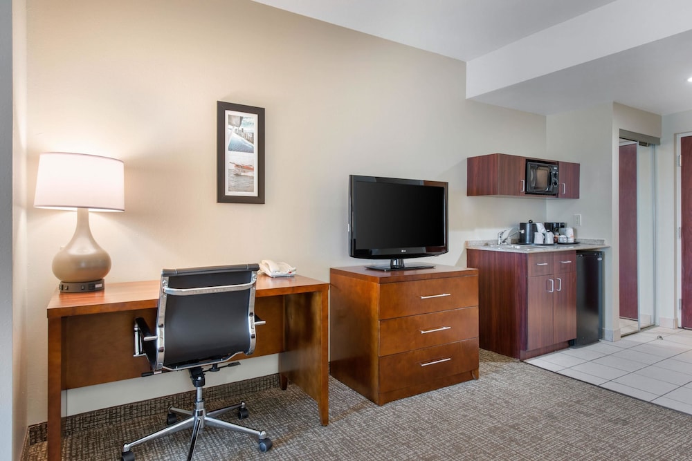 Comfort Inn and Suites Tavares North 30/38