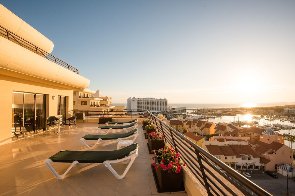 VILA GALE MARINA 7/50