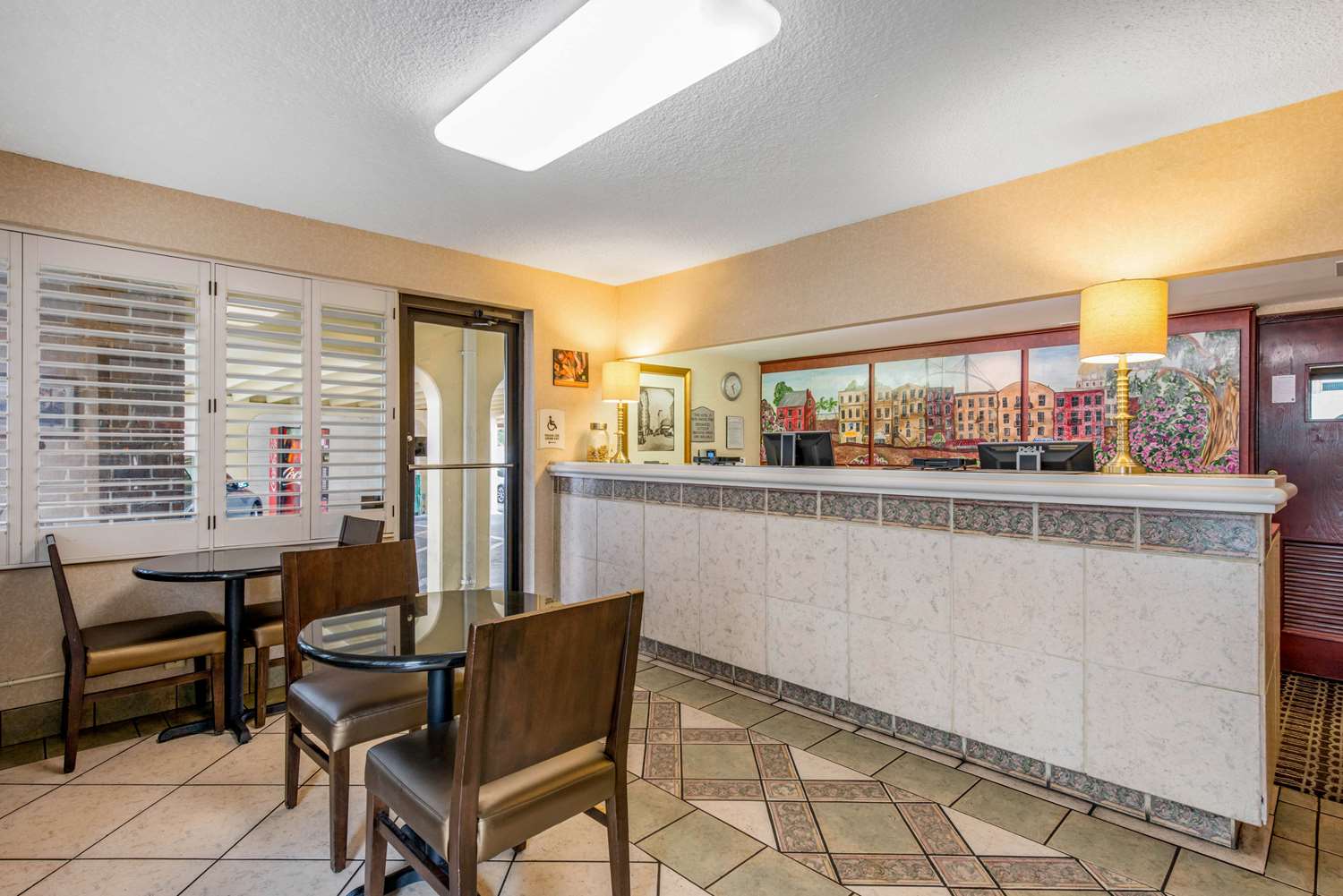 Quality Inn Savannah Historic District 5/31