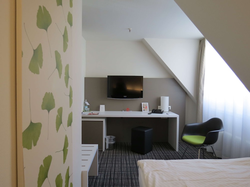 Comfor Hotel 29/72
