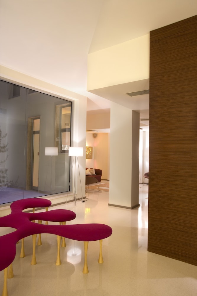 Eos Hotel 51/72