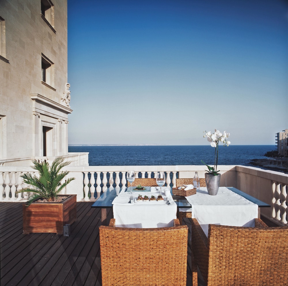 Hotel Hospes Maricel Spa 44/55