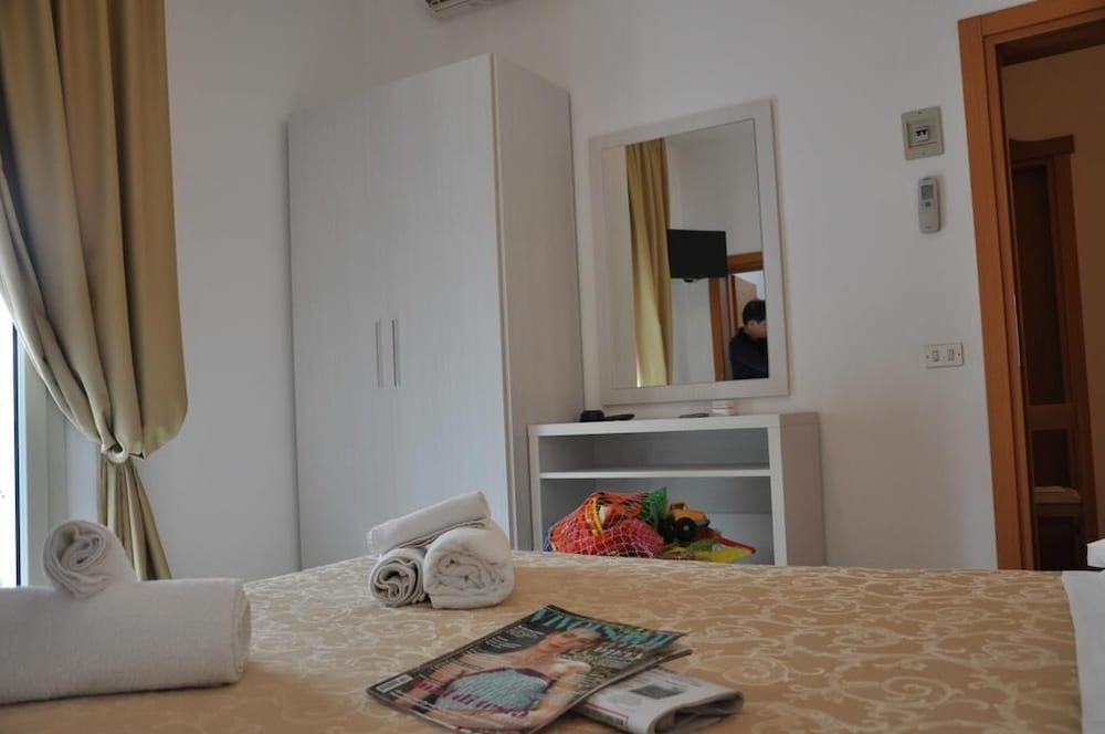 Hotel Marina 26/58