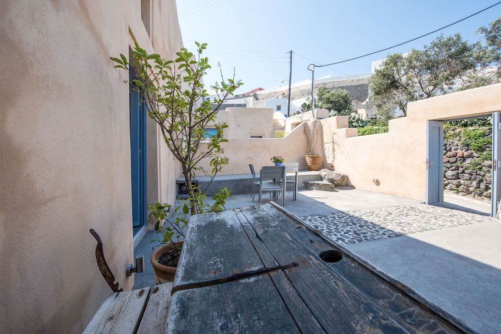 Fava Eco Suites 2/71