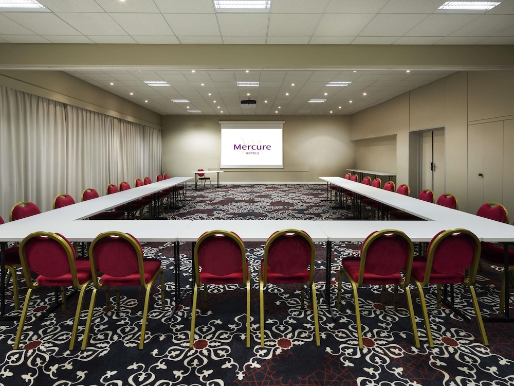 Mercure Orange Centre 41/49