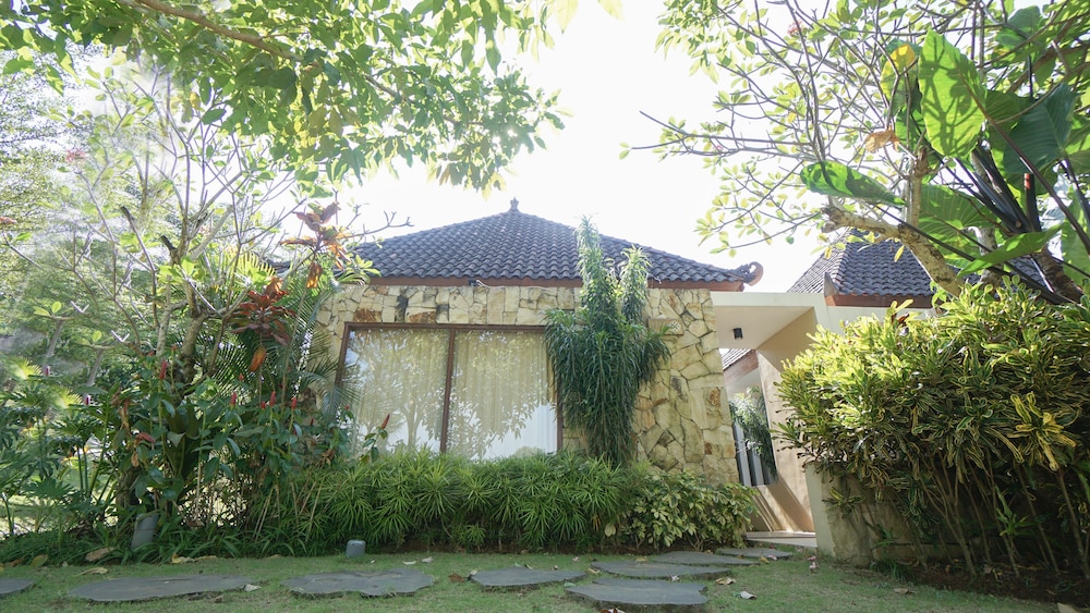 Shanaya Resort Malang 46/50