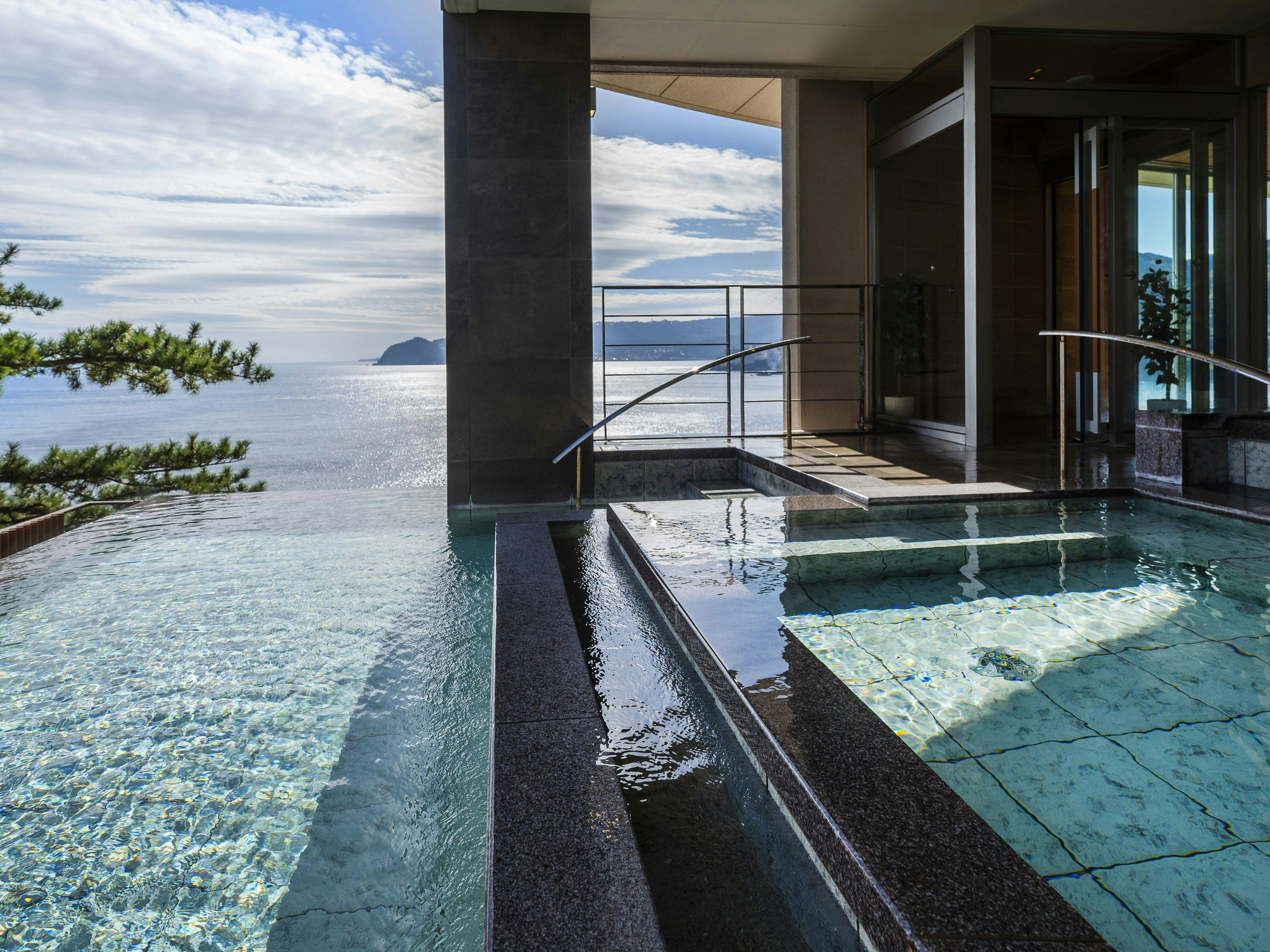 Hotel New Akao 7/12