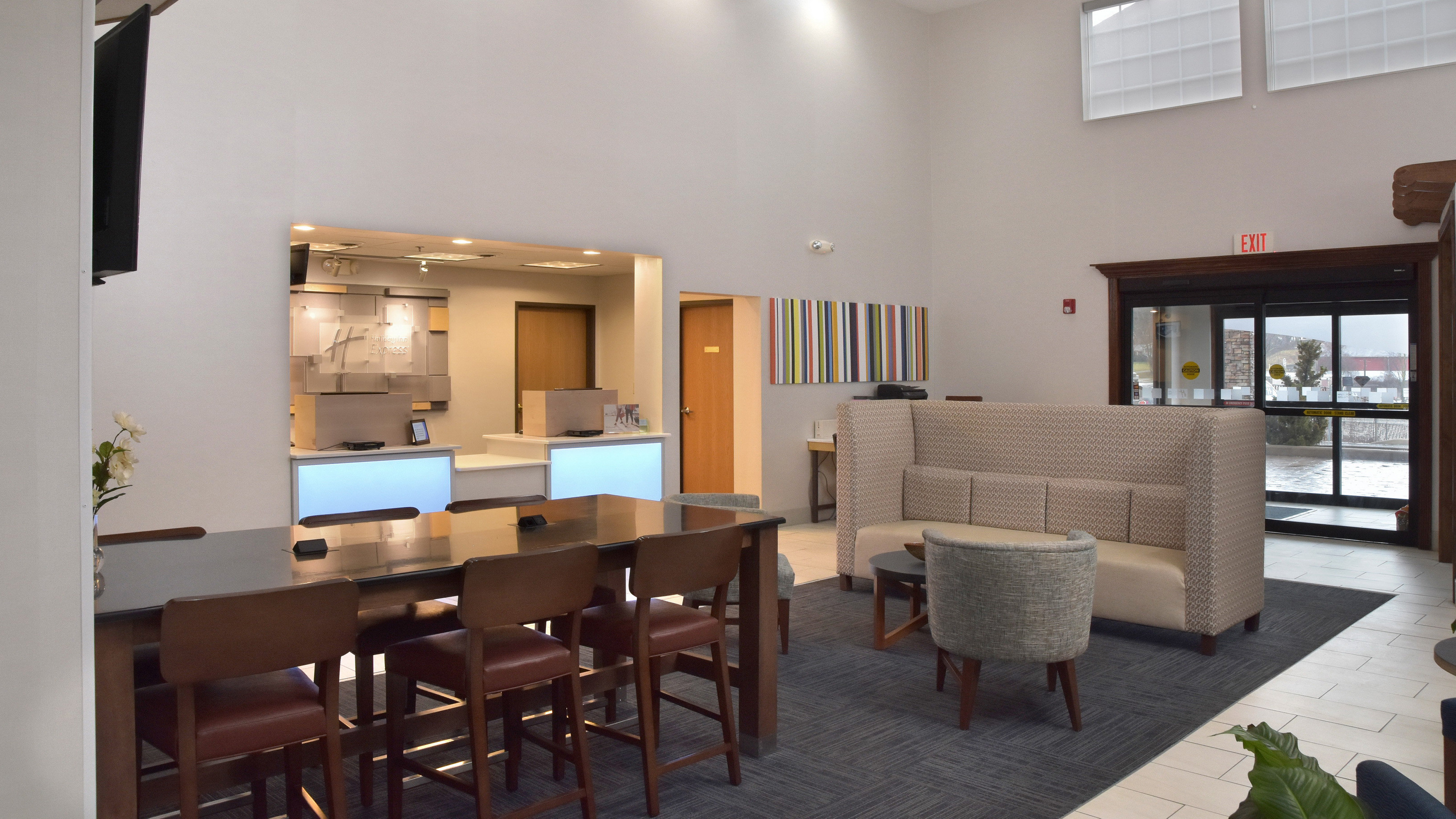 Holiday Inn Express Mount Pleasant Scottdale 29/44