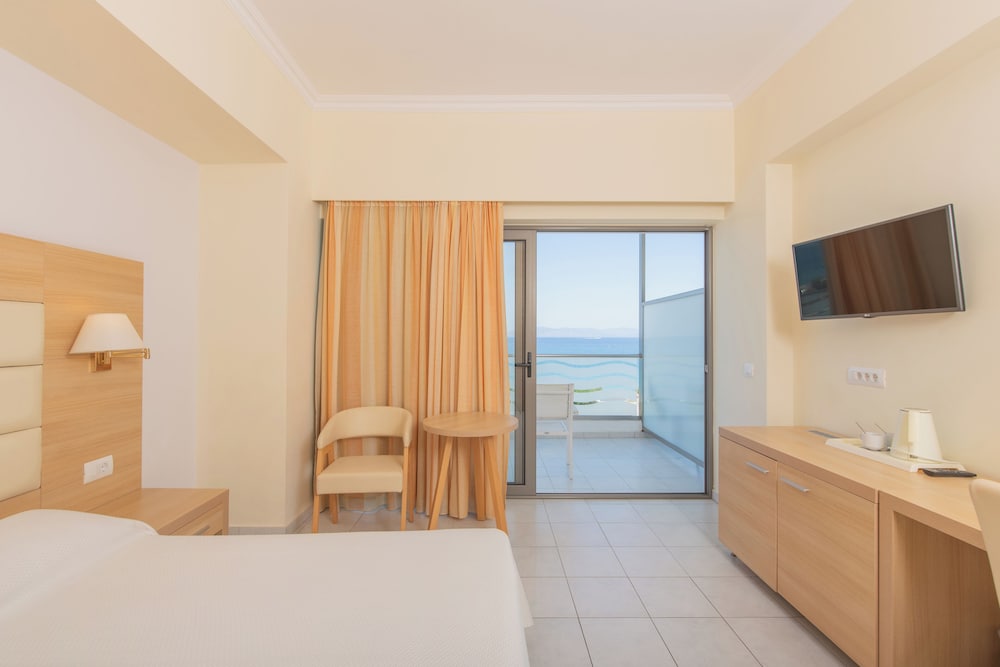 Belair Beach Hotel 21/50