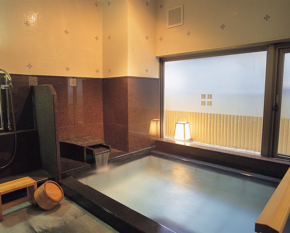 Hatori 24/50