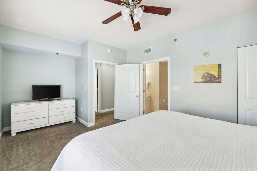 Shores of Panama Beach Resort 21/50