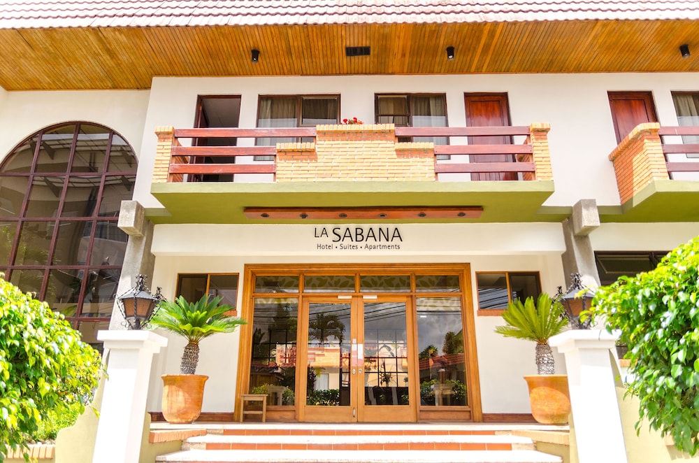 Hotel Suites And Apartments La Sabana 1/39