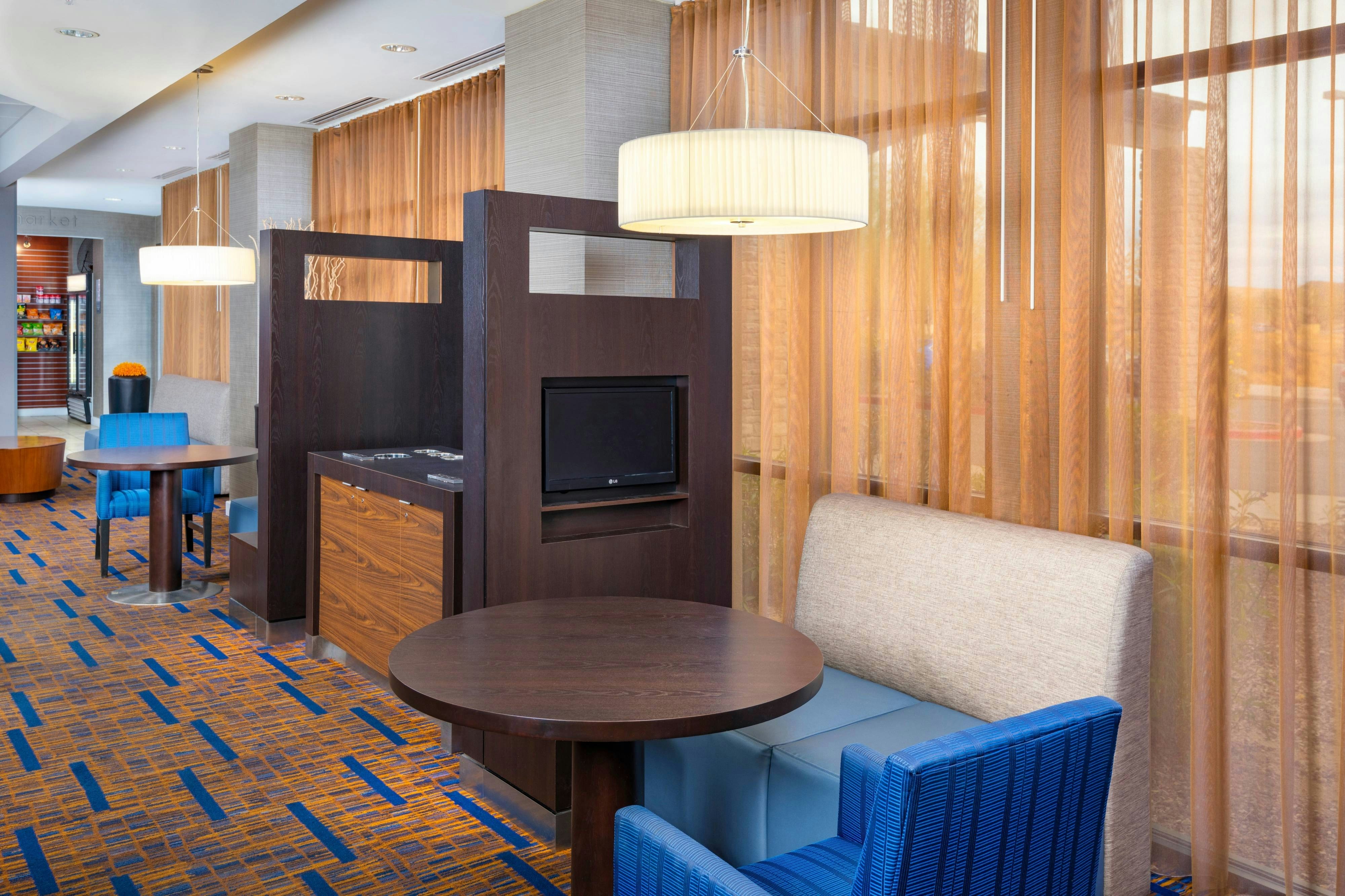 COURTYARD BY MARRIOTT PHOENIX NORTH HAPPY VALLEY 15/18