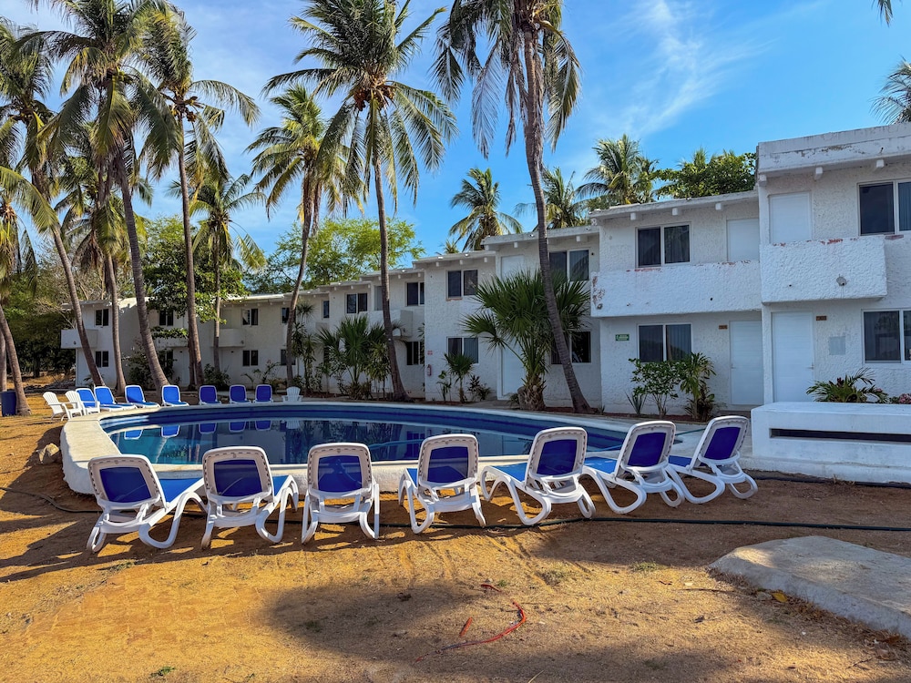 Hotel Villa Mexicana Puerto Escondido 36/42