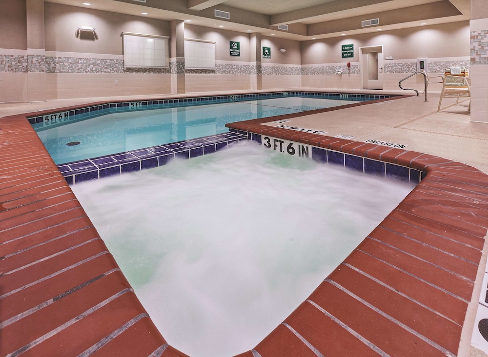La Quinta Inn & Suites by Wyndham Wichita Falls - MSU Area 5/40