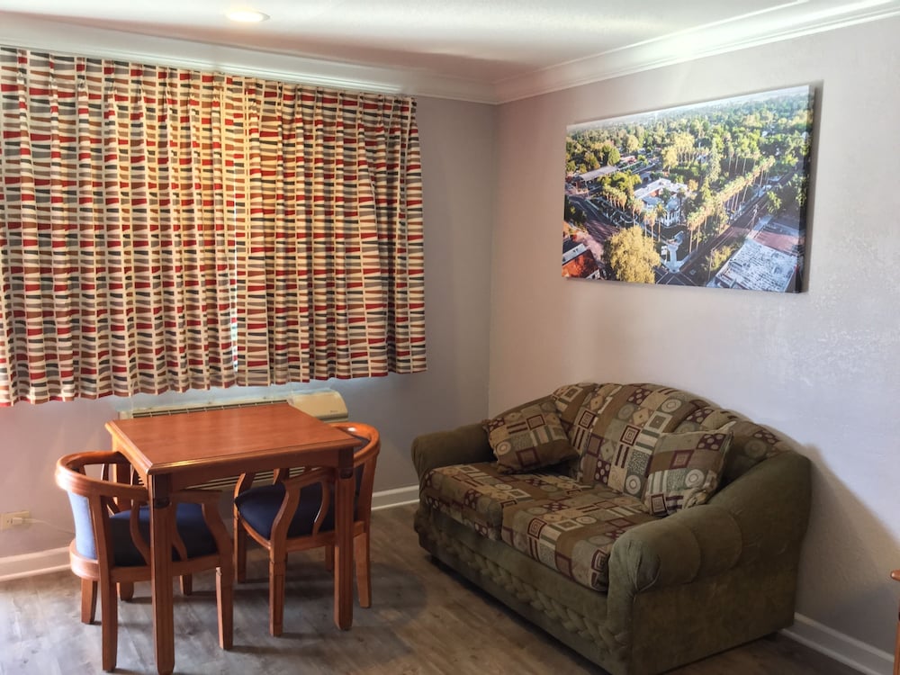 Journey Inn 36/45