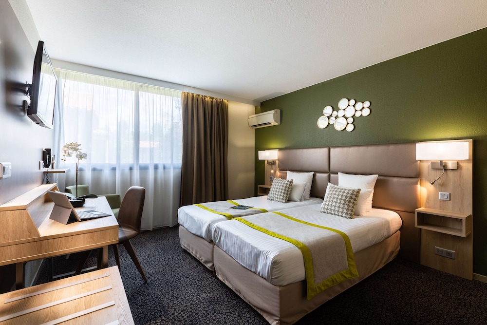 KYRIAD PRESTIGE BORDEAUX OUEST - MERIGNAC 26/60