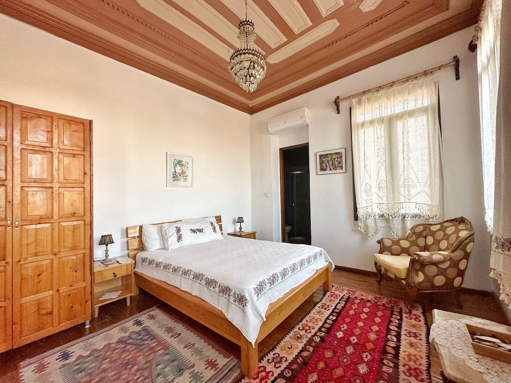 Sakli Konak 3/50