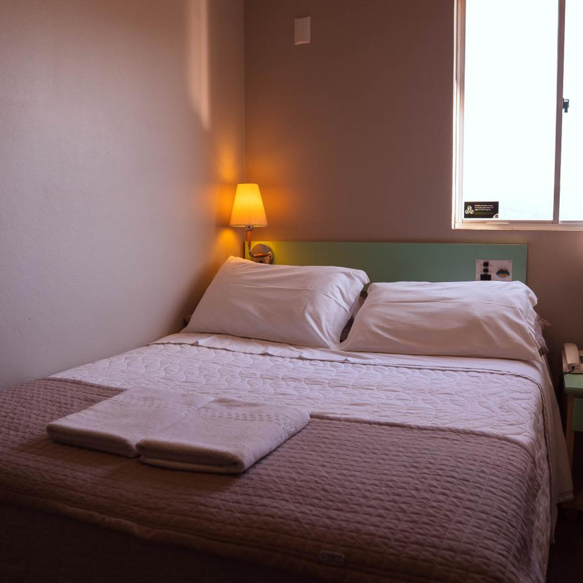 Real NOB Hotel 15/60