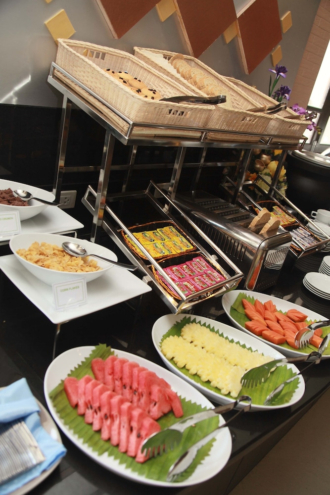 Pattaya Loft Hotel 44/55