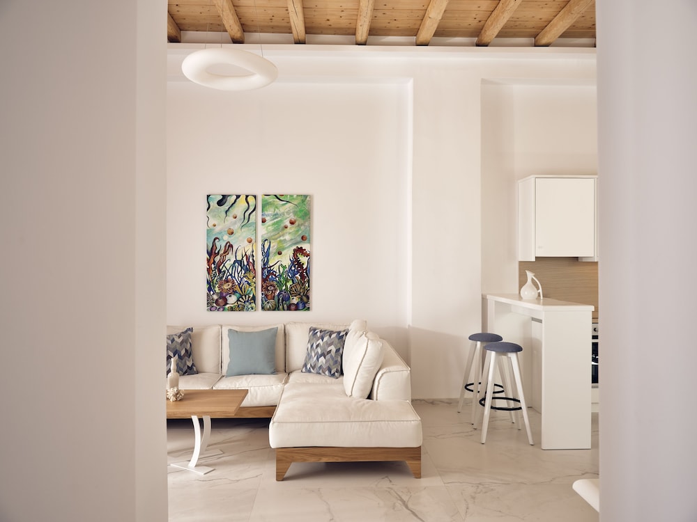 Arcs Boutique Villa Hotel 43/77