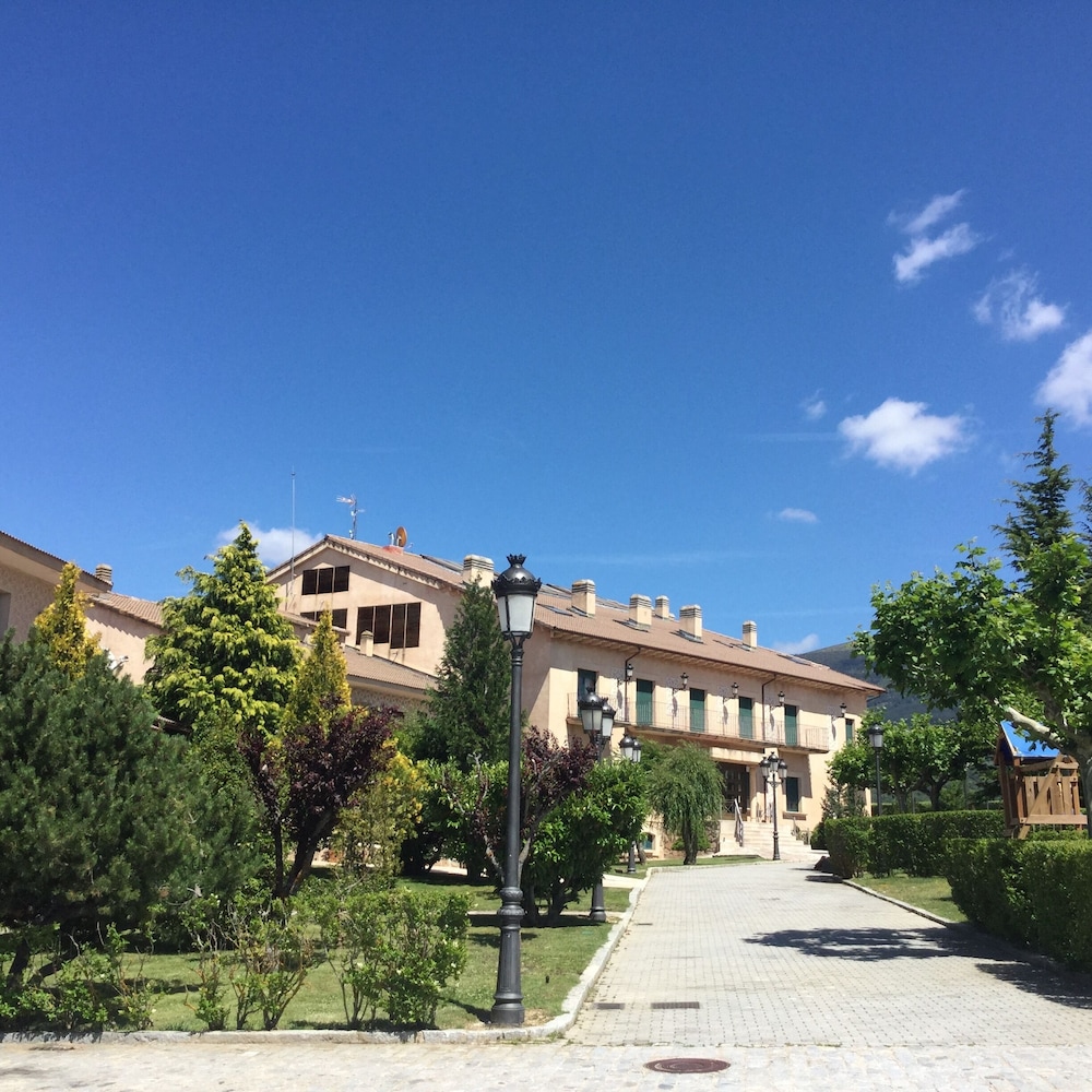 Mirasierra 60/63