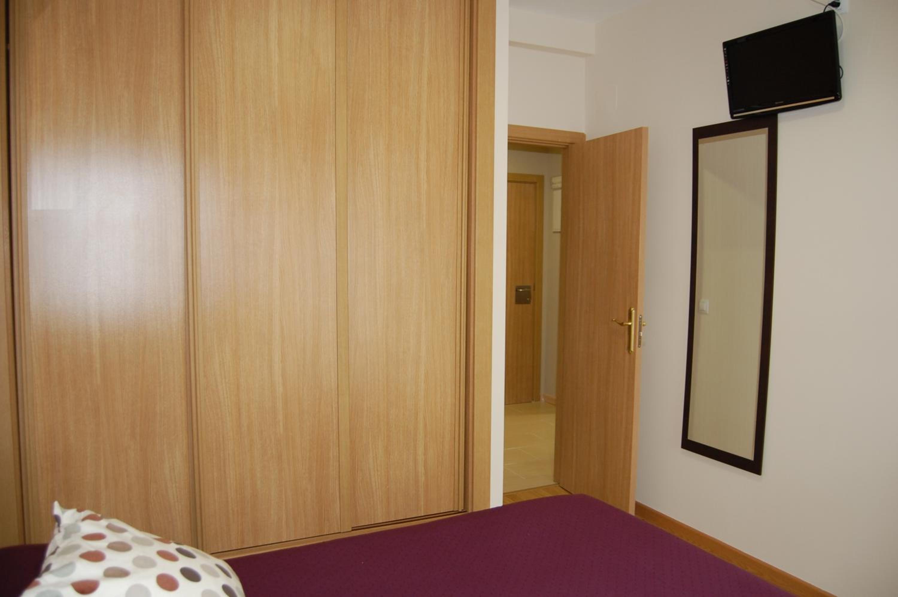 Aparthotel Encasa 24/44