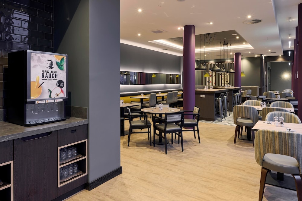 Premier Inn Stuttgart Zuffenhausen 32/44