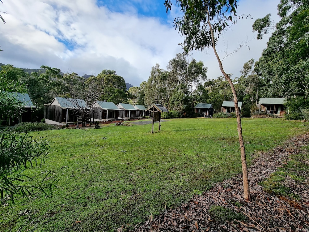 D'Altons Resort 42/50