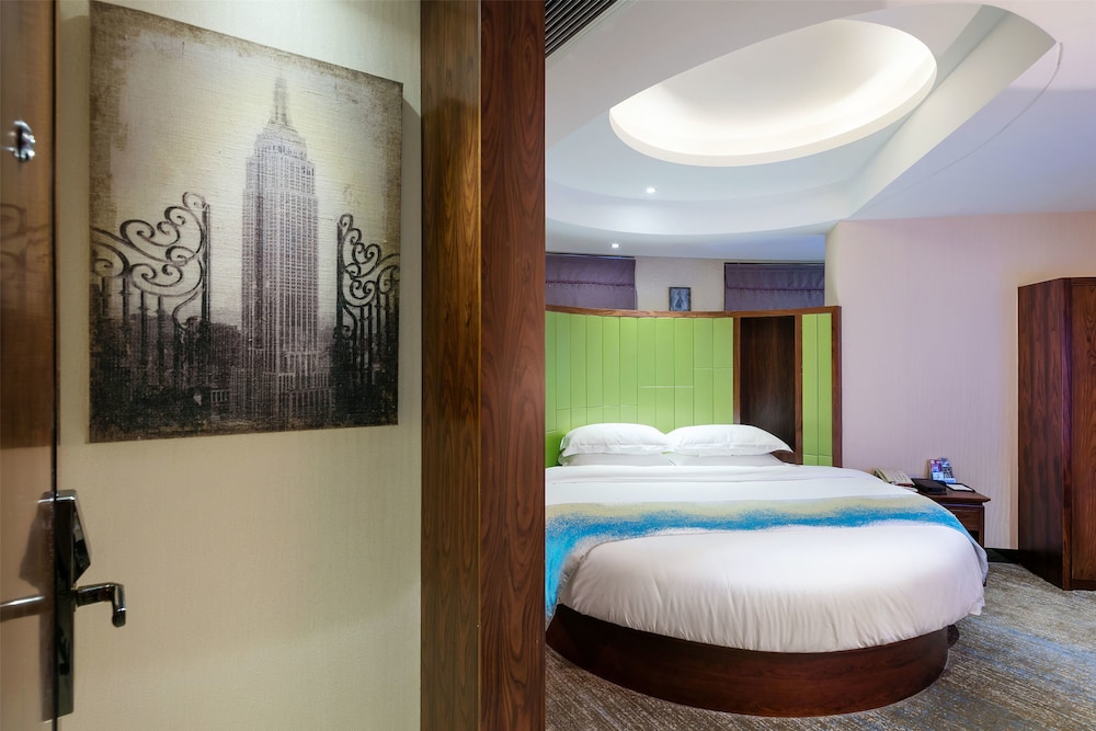 Jinchen Yuqi Hotel (Hangzhou Huanglong Sports Center) 27/28