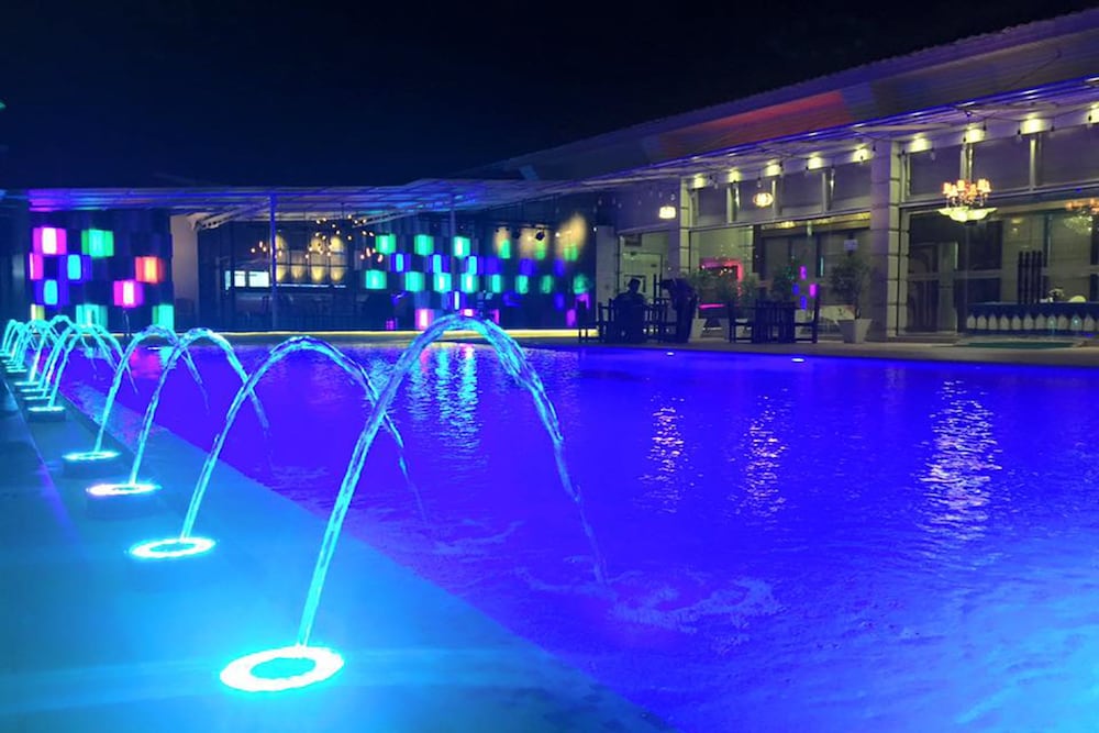 RueanPhae Royal Park Hotel 7/50