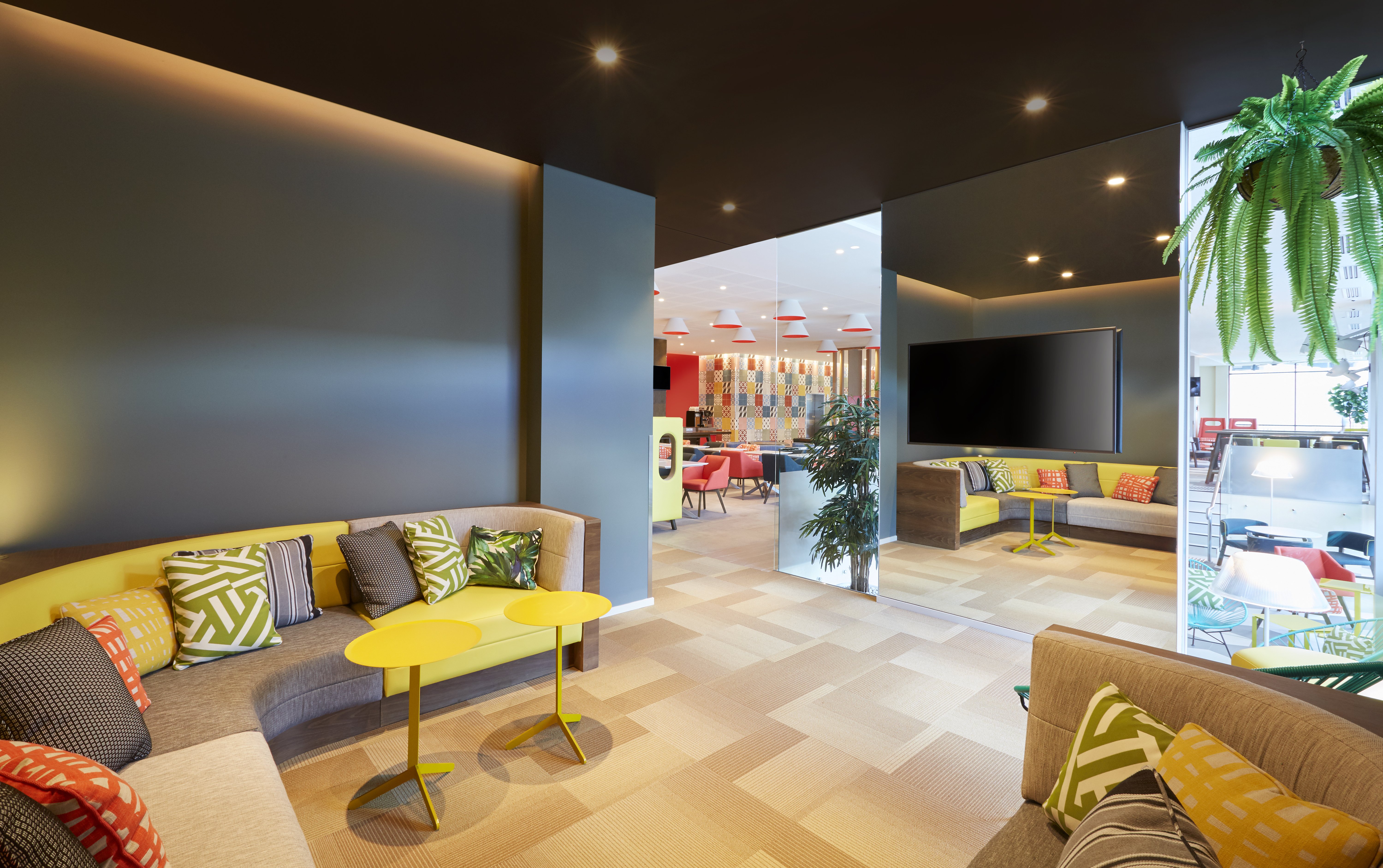 Holiday Inn Express Brisbane Central 31/53