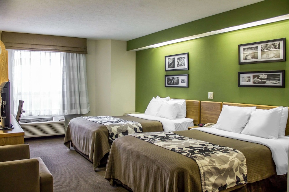 Sleep Inn Bolivar, OH 11/50