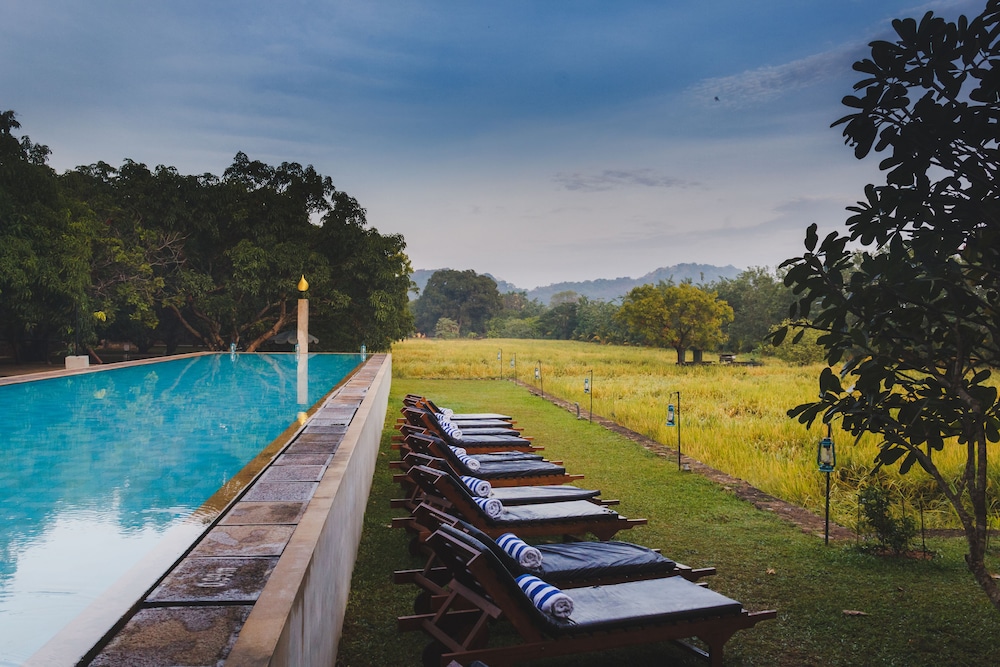Sigiriana Resort By Thilanka in DAMBULLA