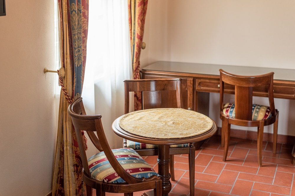 Hotel Villa San Michele 48/58