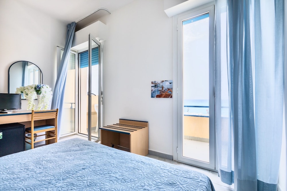 Hotel Stella Marina 16/50