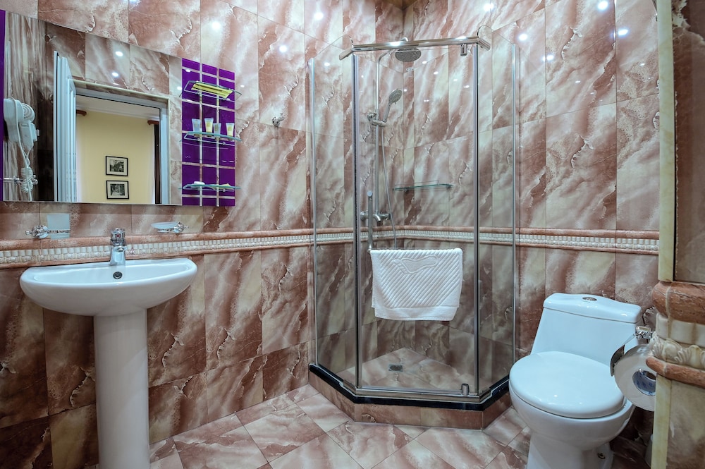 Mia Casa Hotel 50/50