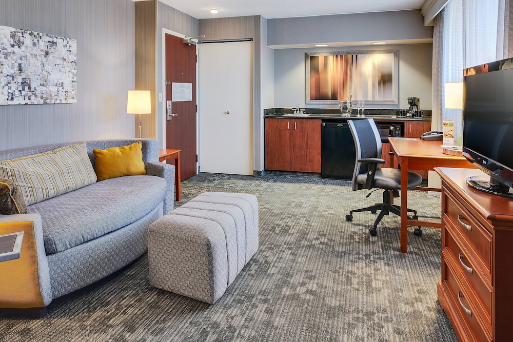 Courtyard by Marriott Hartford Cromwell 22/38
