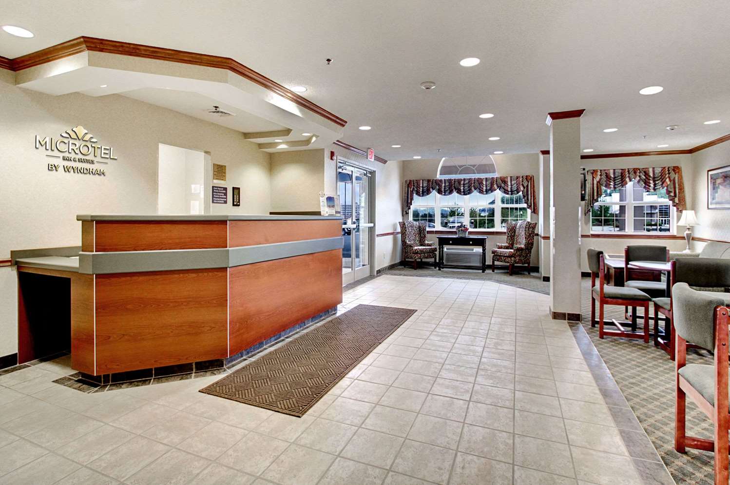 Microtel Inn And Suites Bridgeport 1/6