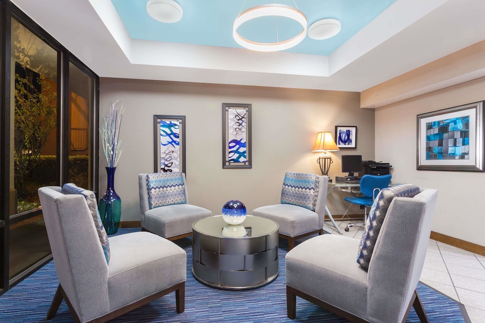 Baymont By Wyndham Mobile/Tillmans Corner 23/36