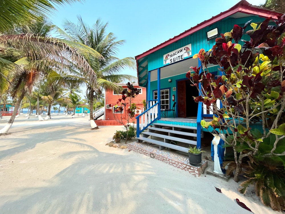 Blue Marlin Beach Resort 31/51
