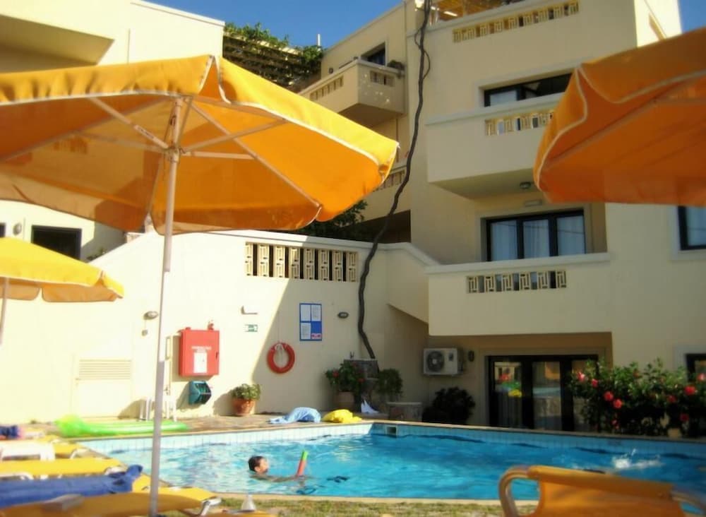 Villiana Holiday Apartments 3/50