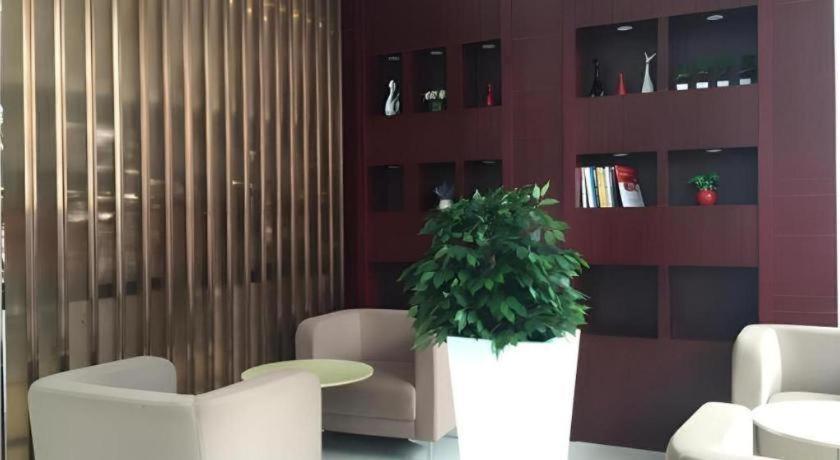 City Comfort Inn Zhongshan Xingbao Branch 33/50
