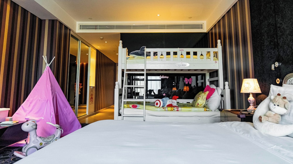 Luoyang Christian's Hotel 8/50