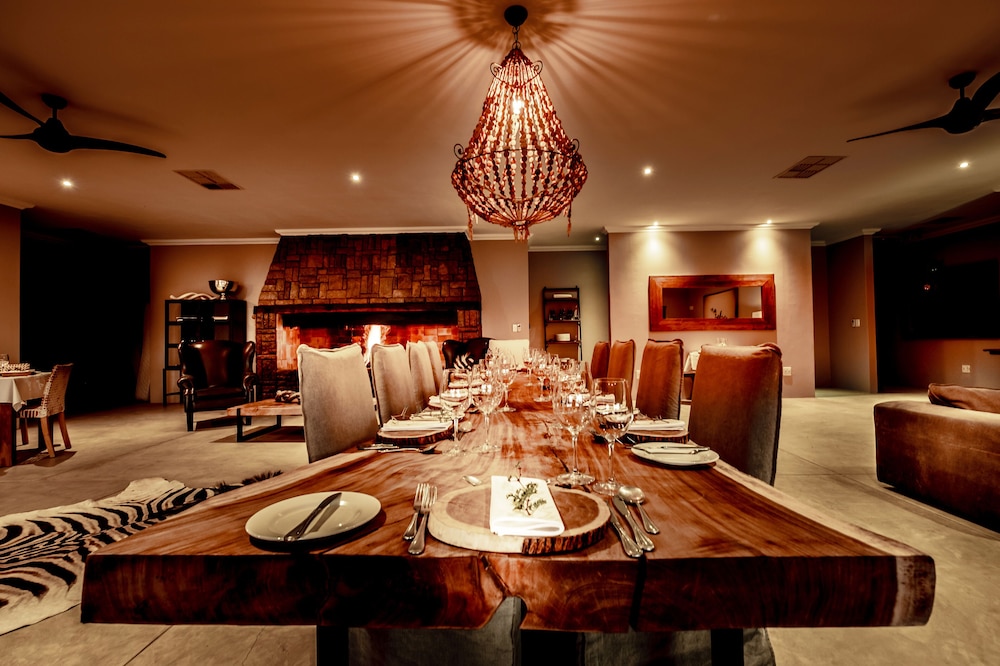 Bagatelle Kalahari Game Ranch 36/51